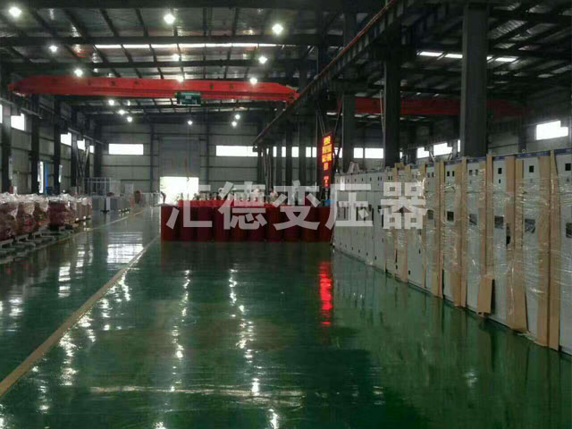 铜仁变压器车间一角